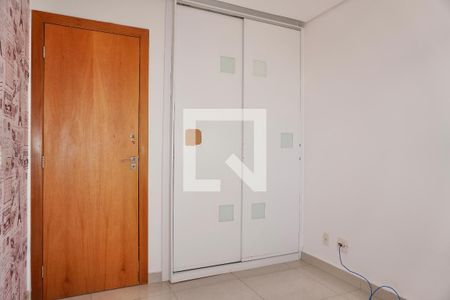 Quarto 1 de apartamento para alugar com 3 quartos, 70m² em Sagrada Família, Belo Horizonte