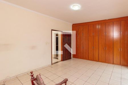 Quarto 1 de casa para alugar com 3 quartos, 255m² em Jardim Vivan, São Paulo