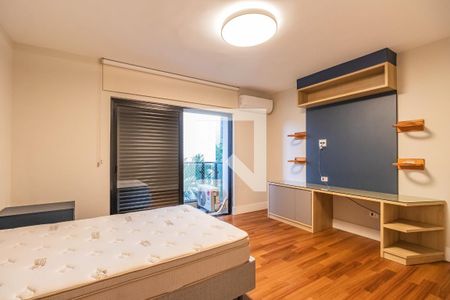 Quarto 1 de apartamento para alugar com 4 quartos, 300m² em Alphaville, Barueri