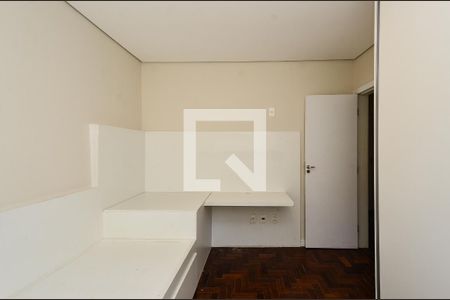 Quarto 2 de apartamento para alugar com 3 quartos, 101m² em Cruzeiro, Belo Horizonte