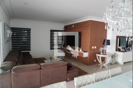 Sala de TV de casa de condomínio à venda com 3 quartos, 350m² em Alphaville, Santana de Parnaíba