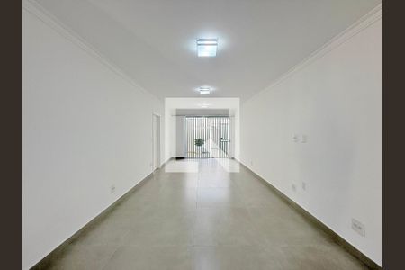 Sala de casa para alugar com 4 quartos, 263m² em Brooklin, São Paulo