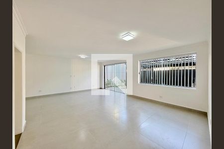 Sala de casa para alugar com 4 quartos, 263m² em Brooklin, São Paulo