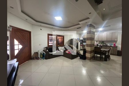 Sala/Cozinha de casa à venda com 4 quartos, 430m² em Igara, Canoas