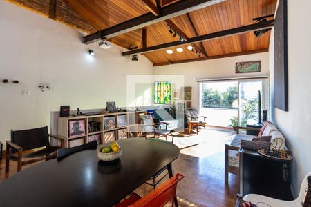 Casa à venda com 2 quartos, 146m² em Alto da Lapa, São Paulo