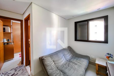 Sala de TV de apartamento à venda com 2 quartos, 60m² em Pompeia, São Paulo