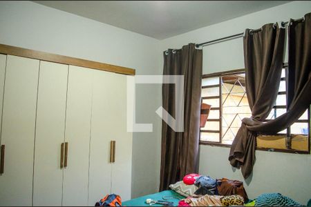 Casa à venda com 5 quartos, 35m² em Residencial Recanto do Bosque, Goiânia