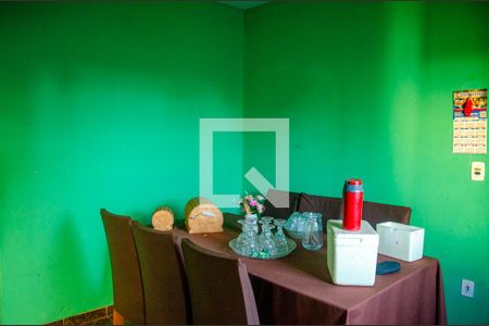 Casa à venda com 5 quartos, 35m² em Residencial Recanto do Bosque, Goiânia