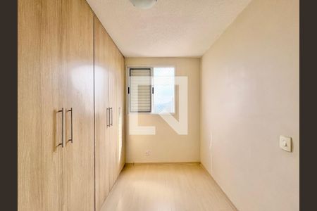 Quarto 2 de apartamento para alugar com 2 quartos, 53m² em Jardim Iris, São Paulo