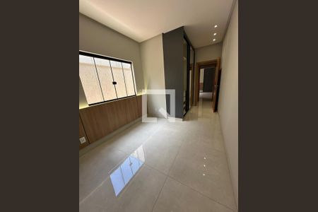 Quarto de casa à venda com 3 quartos, 210m² em Jardim Atlântico, Goiânia