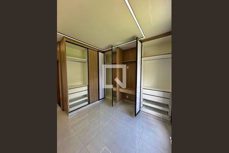 Quarto de casa à venda com 3 quartos, 210m² em Jardim Atlântico, Goiânia