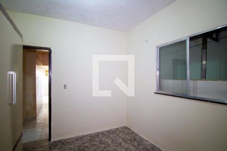 Quarto 2 de casa para alugar com 2 quartos, 70m² em Sete Pontes, São Gonçalo