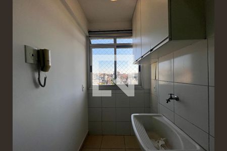 Apartamento à venda com 3 quartos, 67m² em Serrano, Belo Horizonte