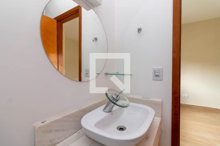 Banheiro da Suíte de casa de condomínio para alugar com 3 quartos, 66m² em Santana, São Paulo