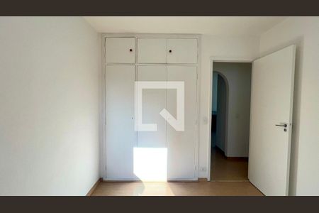 Quarto 1 de apartamento para alugar com 2 quartos, 67m² em Jardim das Bandeiras, São Paulo