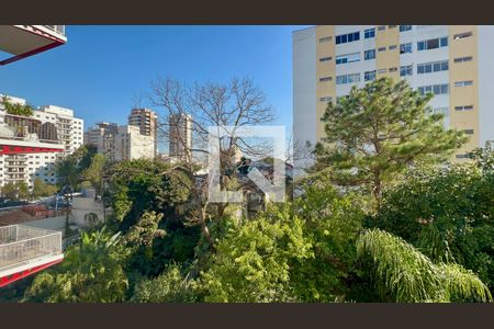 Vista da Sala de apartamento para alugar com 2 quartos, 67m² em Jardim das Bandeiras, São Paulo