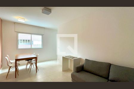 Sala de apartamento para alugar com 2 quartos, 71m² em Sumaré, São Paulo