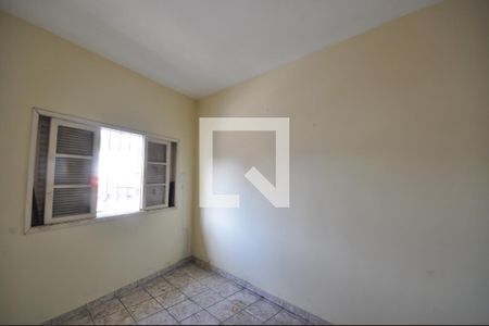 Quarto 2 de casa para alugar com 2 quartos, 120m² em Jardim Maria Nazare, São Paulo