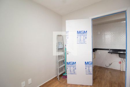 Quarto 1 de apartamento para alugar com 2 quartos, 32m² em Vila Palmeiras, São Paulo
