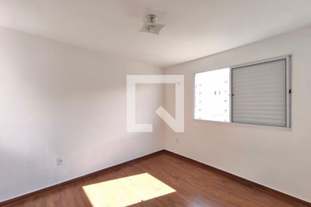 Quarto 2 de apartamento à venda com 2 quartos, 41m² em Jardim Esmeraldina, Campinas