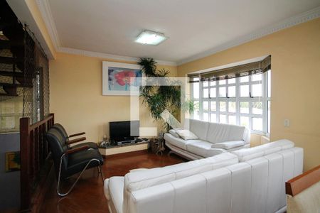 Casa de Condomínio para alugar com 4 quartos, 180m² em Granja Viana, Cotia