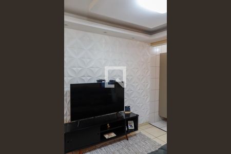 sala de apartamento para alugar com 2 quartos, 48m² em Metalúrgicos, Osasco