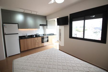 Sala/Cozinha de kitnet/studio para alugar com 1 quarto, 24m² em Centro, Osasco