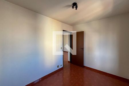 Quarto 1 de apartamento para alugar com 2 quartos, 54m² em Vila Nair, São Paulo
