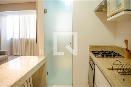Cozinha de apartamento à venda com 2 quartos, 55m² em Jardim Goiás, Goiânia