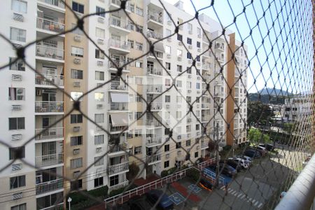 Vista da varanda da sala de apartamento à venda com 2 quartos, 50m² em Anil, Rio de Janeiro