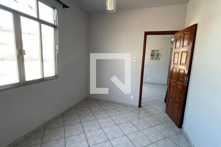 Quarto de casa para alugar com 4 quartos, 200m² em Parque Beira Mar, Duque de Caxias