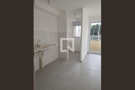 Cozinha de apartamento para alugar com 2 quartos, 58m² em Rio do Ouro, São Gonçalo