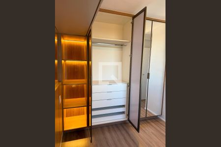 Quarto de apartamento para alugar com 2 quartos, 42m² em Fazenda Criméia Caveiras, Goiânia