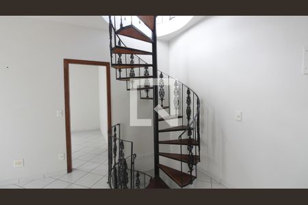 Sala 1 de apartamento para alugar com 4 quartos, 125m² em Vila Nova, Cabo Frio