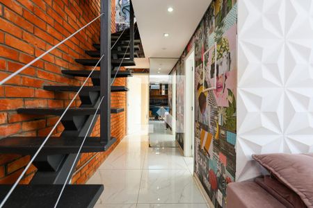 Corredor de apartamento para alugar com 3 quartos, 84m² em Jardim das Palmas, São Paulo