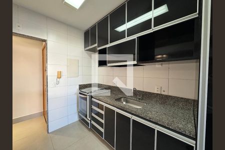 Apartamento para alugar com 3 quartos, 100m² em Nova Suíça, Belo Horizonte