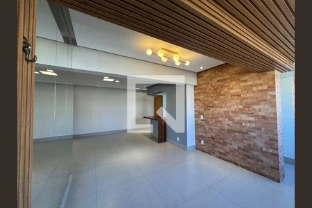 Apartamento para alugar com 3 quartos, 100m² em Nova Suíça, Belo Horizonte