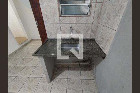 Sala/Cozinha de casa para alugar com 1 quarto, 50m² em Vila Heliopolis, São Paulo