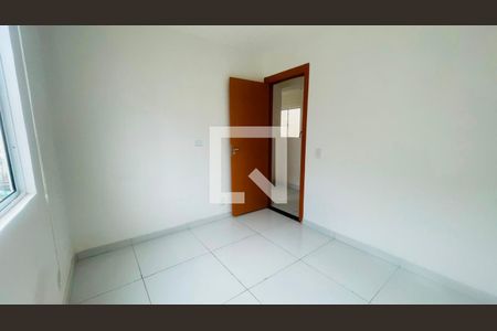 Quarto 2 de apartamento para alugar com 2 quartos, 46m² em Granja Viana, Cotia