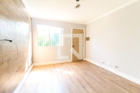 Sala de apartamento para alugar com 2 quartos, 48m² em Jardim Fiorelo, São Paulo