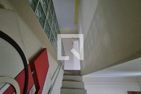 Escada  de casa à venda com 3 quartos, 100m² em Jardim São Pedro de Viracopos, Campinas