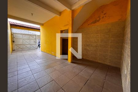 Casa para alugar com 3 quartos, 180m² em Jardim Graziela, Barueri