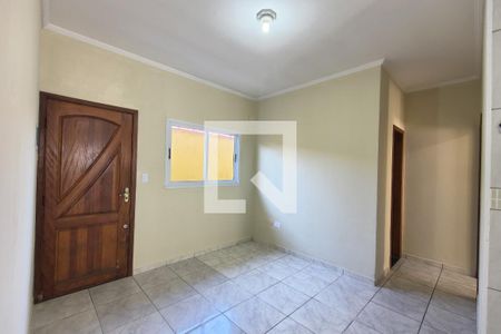 Sala de casa de condomínio para alugar com 1 quarto, 34m² em Nova Mirim, Praia Grande