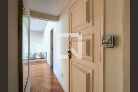 Entrada de apartamento para alugar com 2 quartos, 130m² em Tijuca, Rio de Janeiro