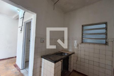 Cozinha  de apartamento para alugar com 1 quarto, 60m² em Guilhermina, Praia Grande