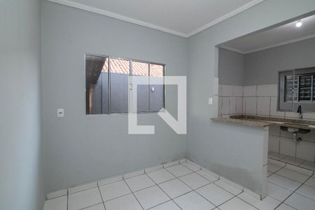 Sala de Jantar de casa para alugar com 2 quartos, 100m² em Vila Real, Hortolândia