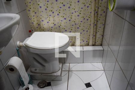 Banheiro de casa à venda com 3 quartos, 125m² em Vila Esperança, São Paulo