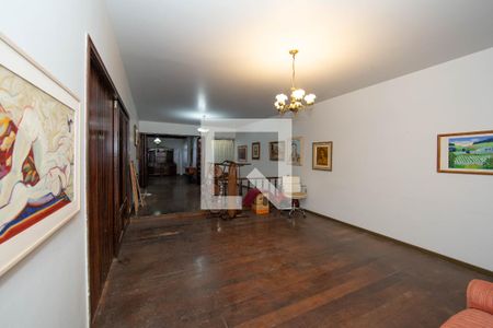 SALA de casa à venda com 4 quartos, 325m² em Cidade Jardim, Belo Horizonte