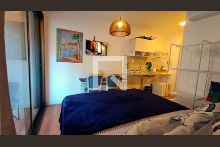 Sala / Quarto de kitnet/studio para alugar com 1 quarto, 22m² em Barra, Salvador