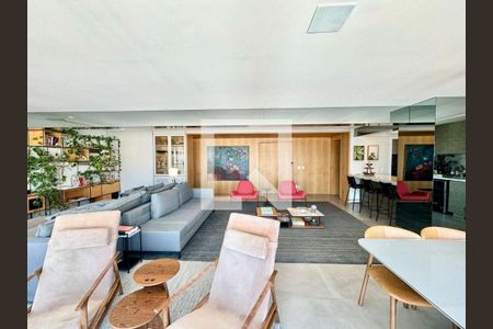 Apartamento à venda com 3 quartos, 213m² em Santo Amaro, São Paulo